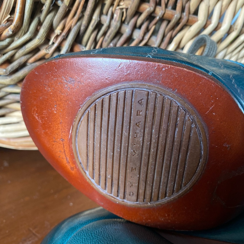 Chie Mihara Teal Leather Heels with Lace Detail - Picture 8 of 11